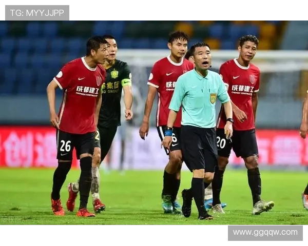 成都足球队心理素质揭秘：如何在赛场上逆风翻盘的秘密