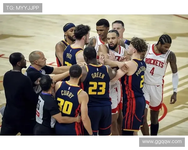 2017年NBA勇士与火箭经典对决全场录像回放精彩瞬间重温